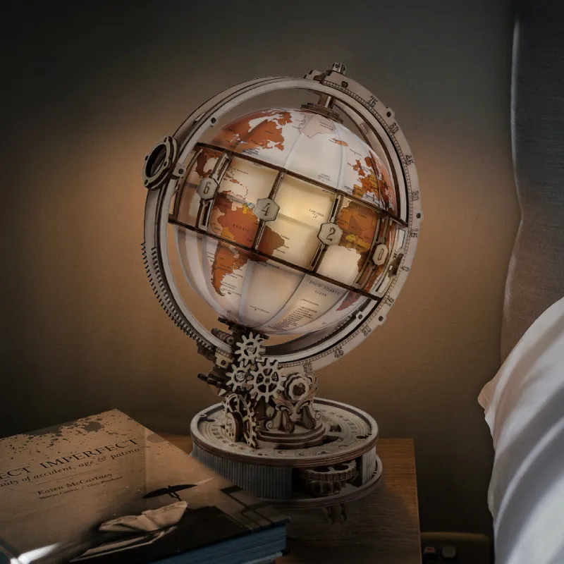 3D Wooden Luminous Gold Globe