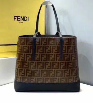 Fendi Logo Shopper Bag In Glazed Fabric With Black Leather