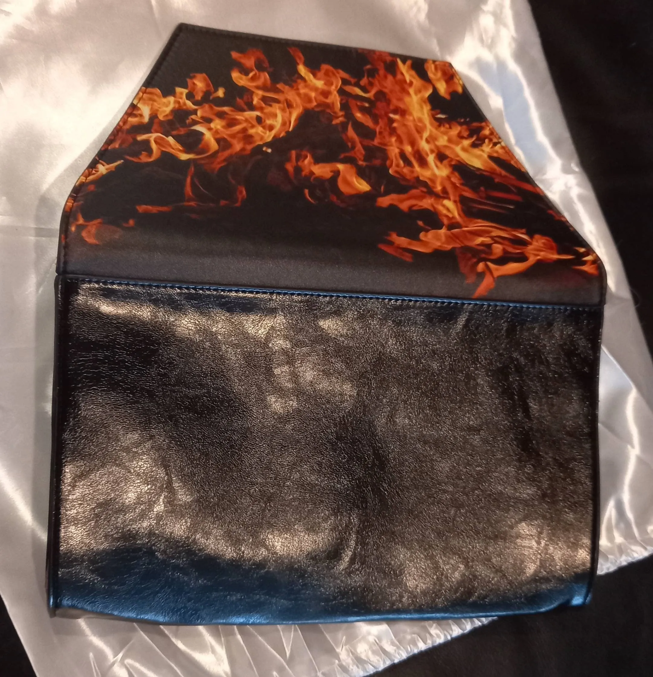 Fire flames Elegant Clutch Bag,Evening Bag/Purse/Handbag,Gift for Christmas/Thanksgiving/Birthday/Anniversary/Graduation/Party accessories