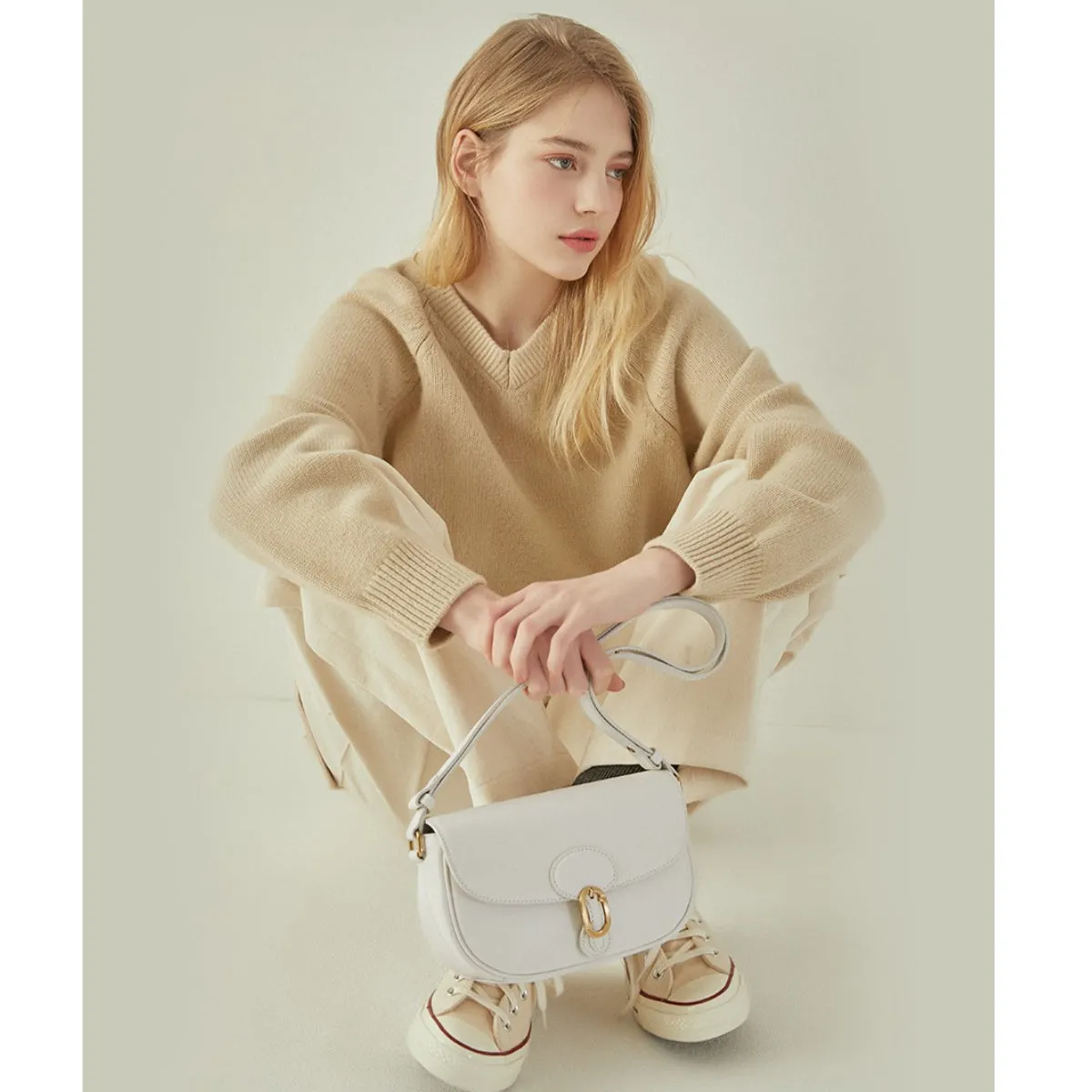 J.ESTINA Classic Leather Bag Ivory HAZEL Line Shoulder Crossbody Bag with Adjustable Length Strap / from Seoul, Korea