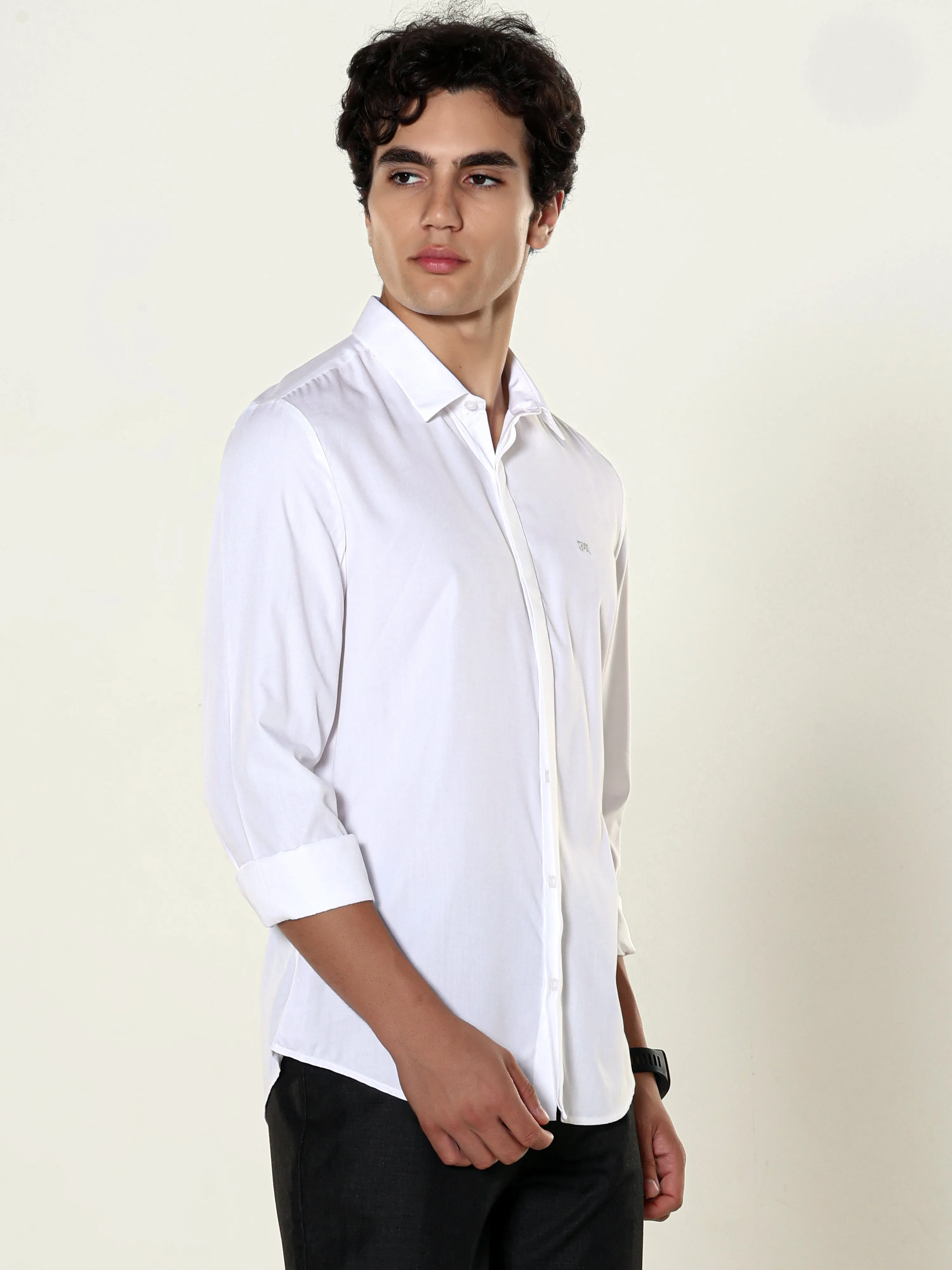 Lucent White Seamless Solid Shirt