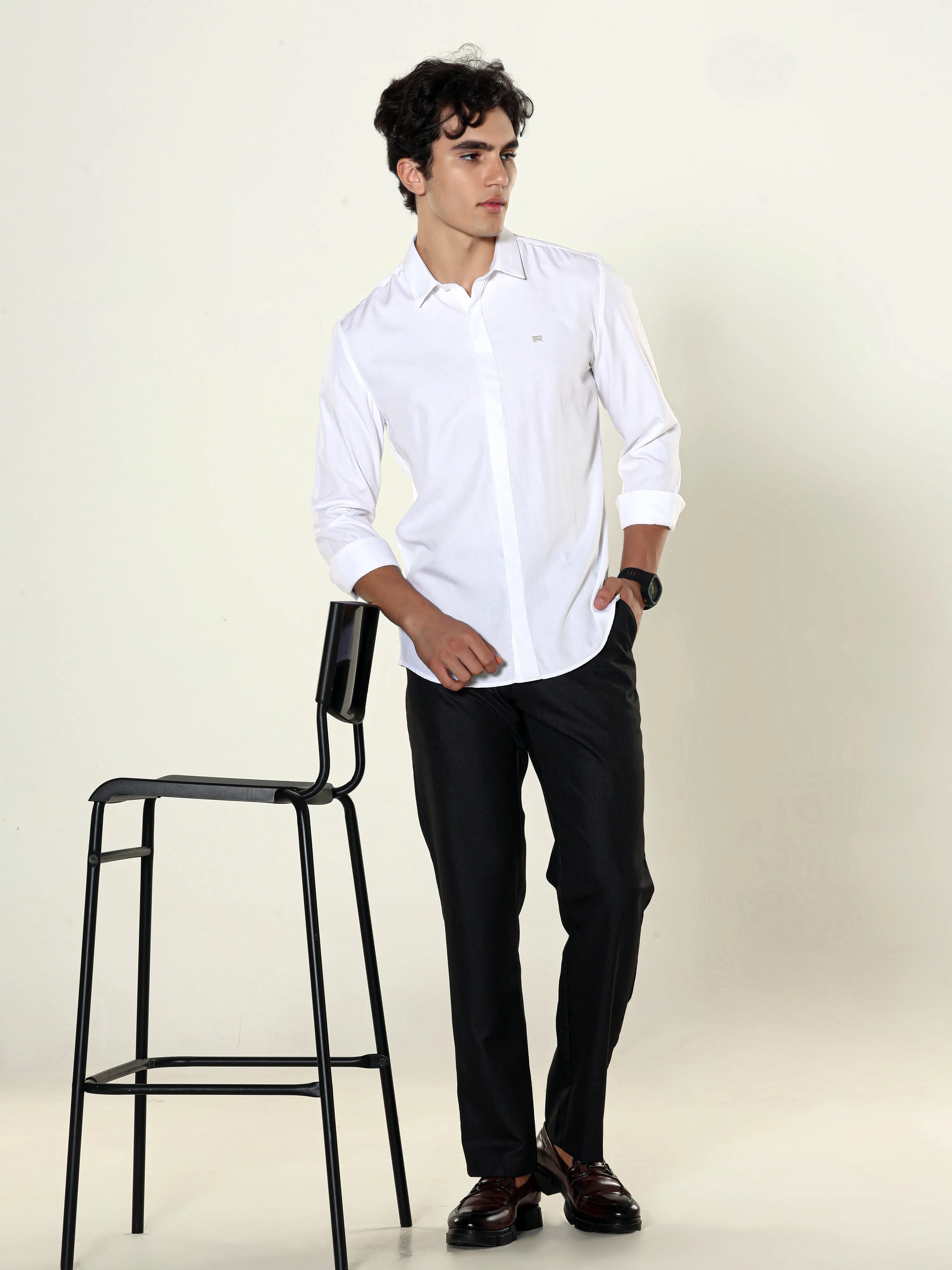 Lucent White Seamless Solid Shirt