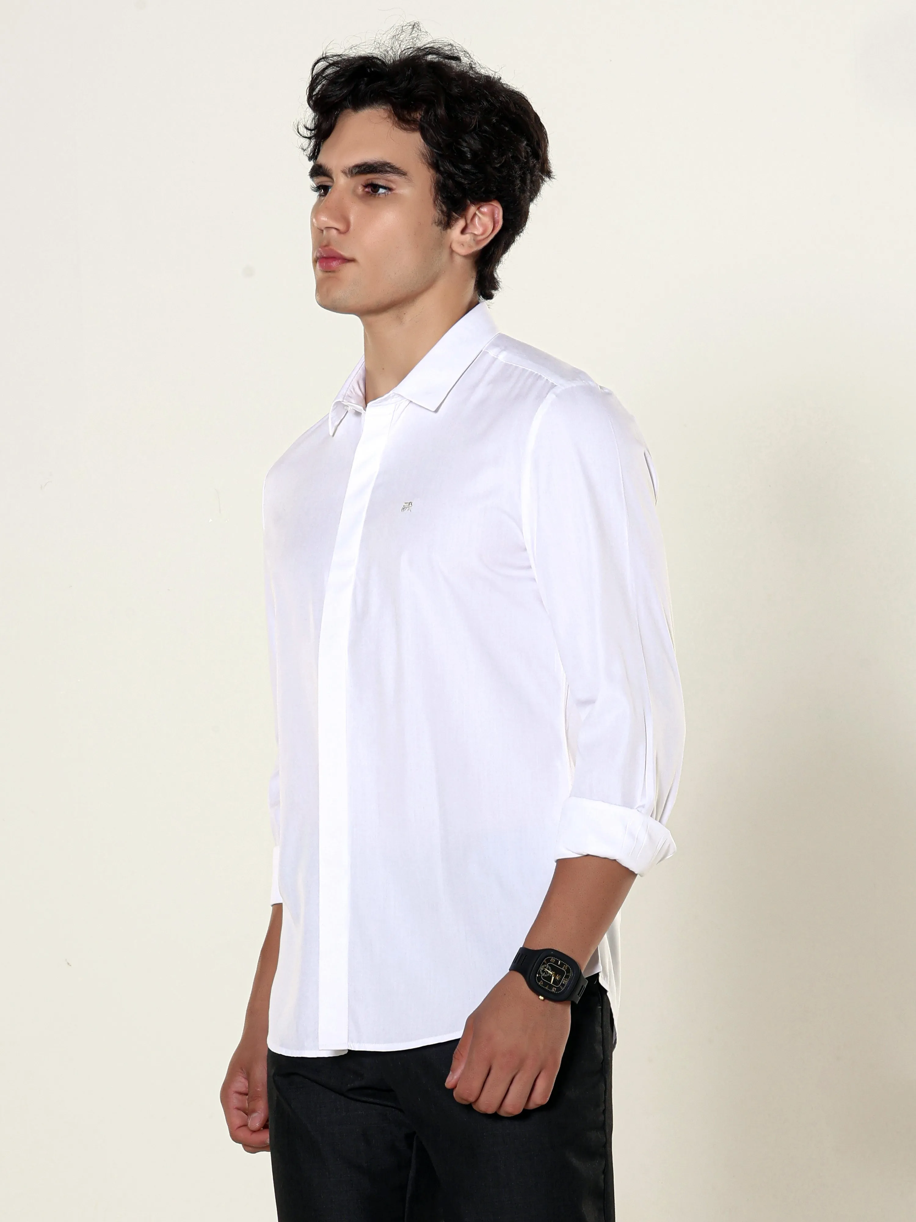 Lucent White Seamless Solid Shirt