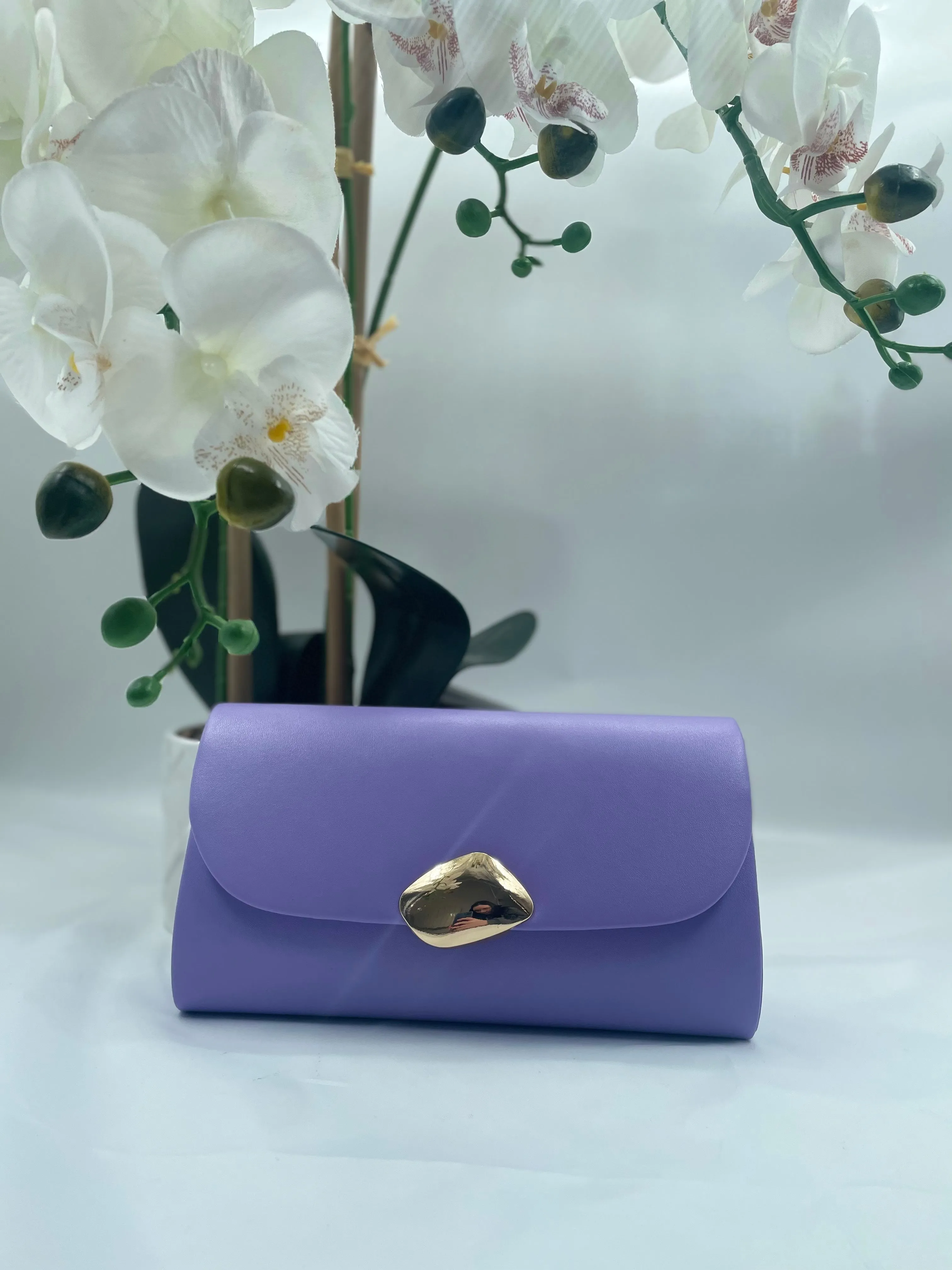 Meg Clutch (Lilac)