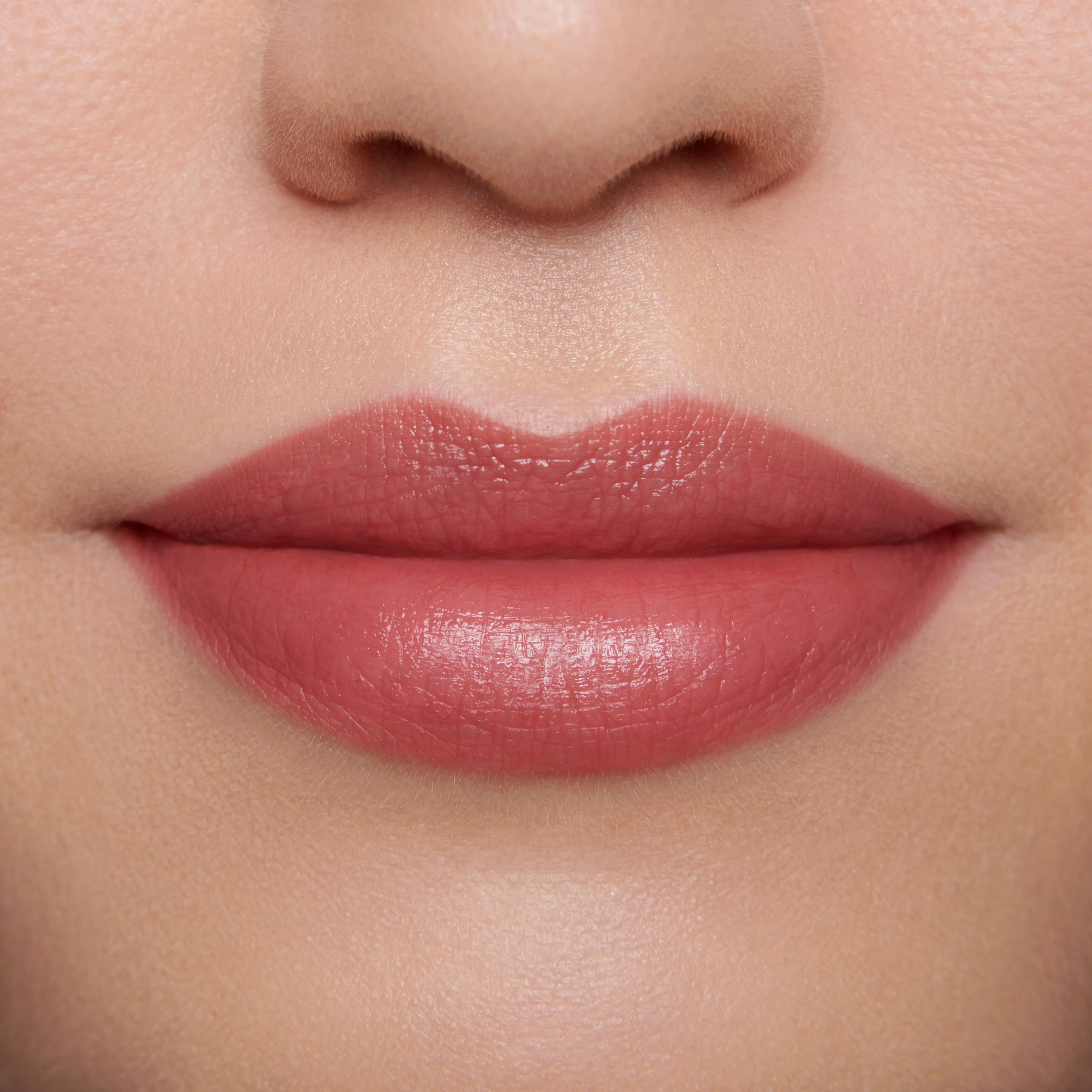 Painterly (Luxuriously Lucent Lip Colour)