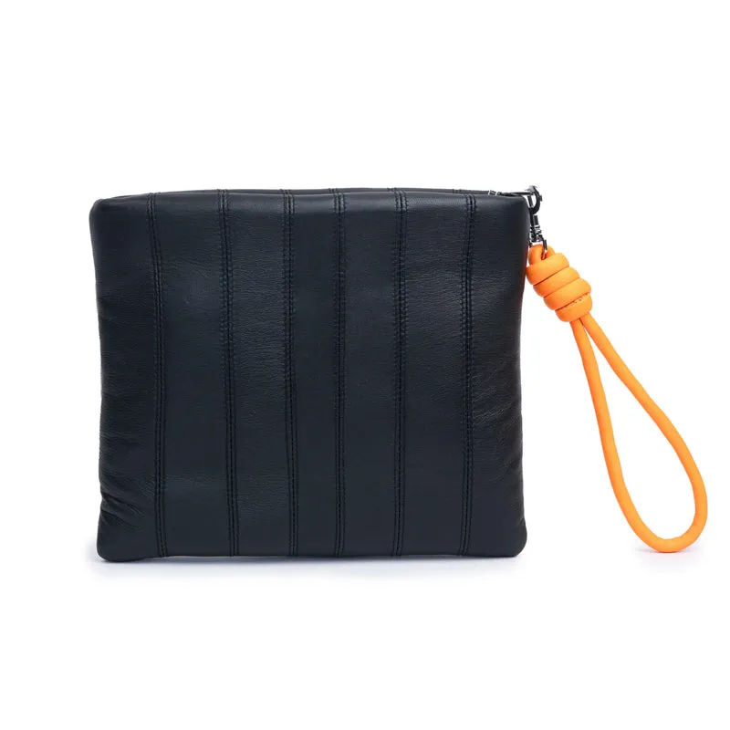 PILLOW CLUTCH | BLACK