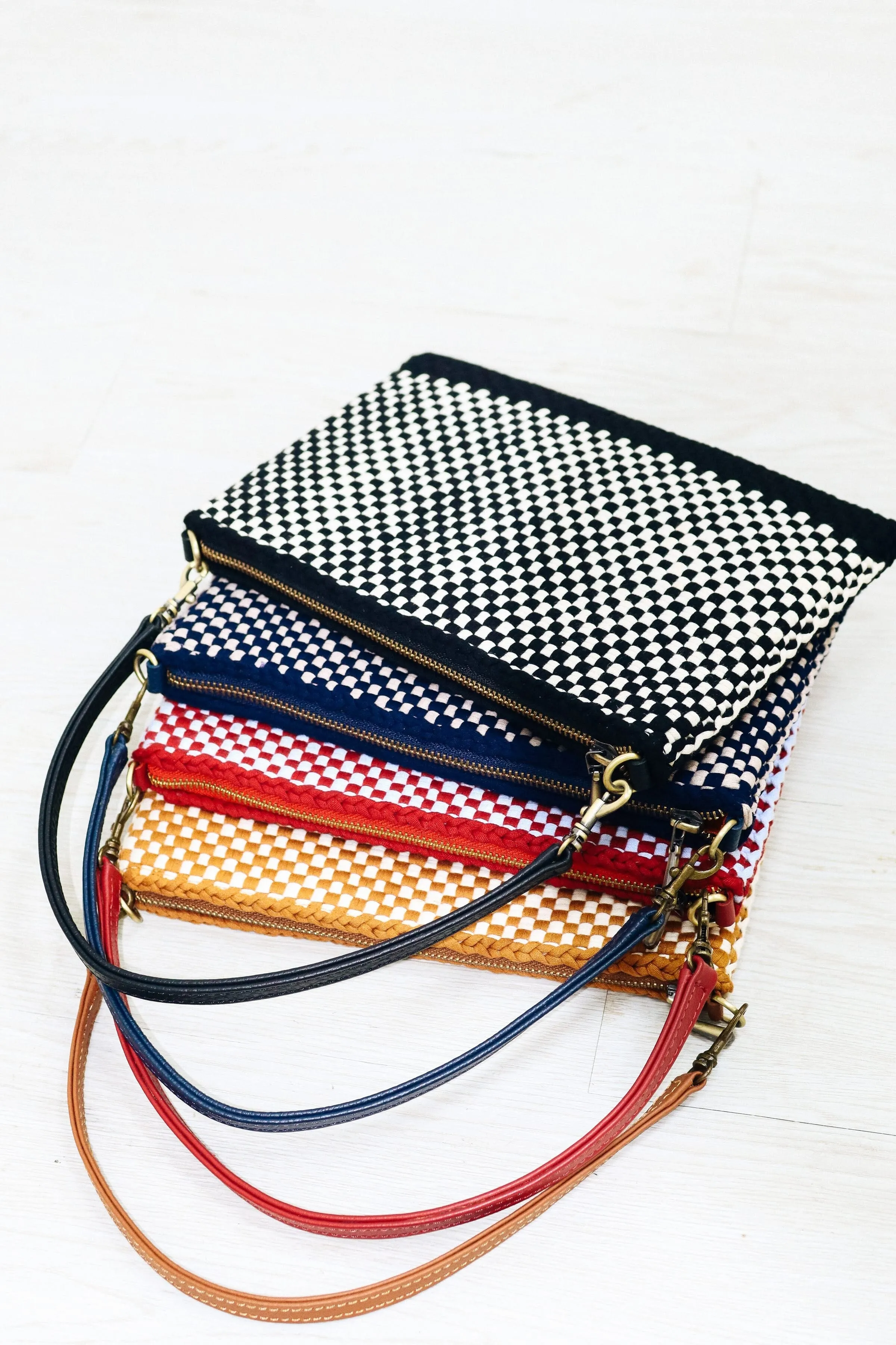 [Ready Today] Sobre Convertible Clutch Navy