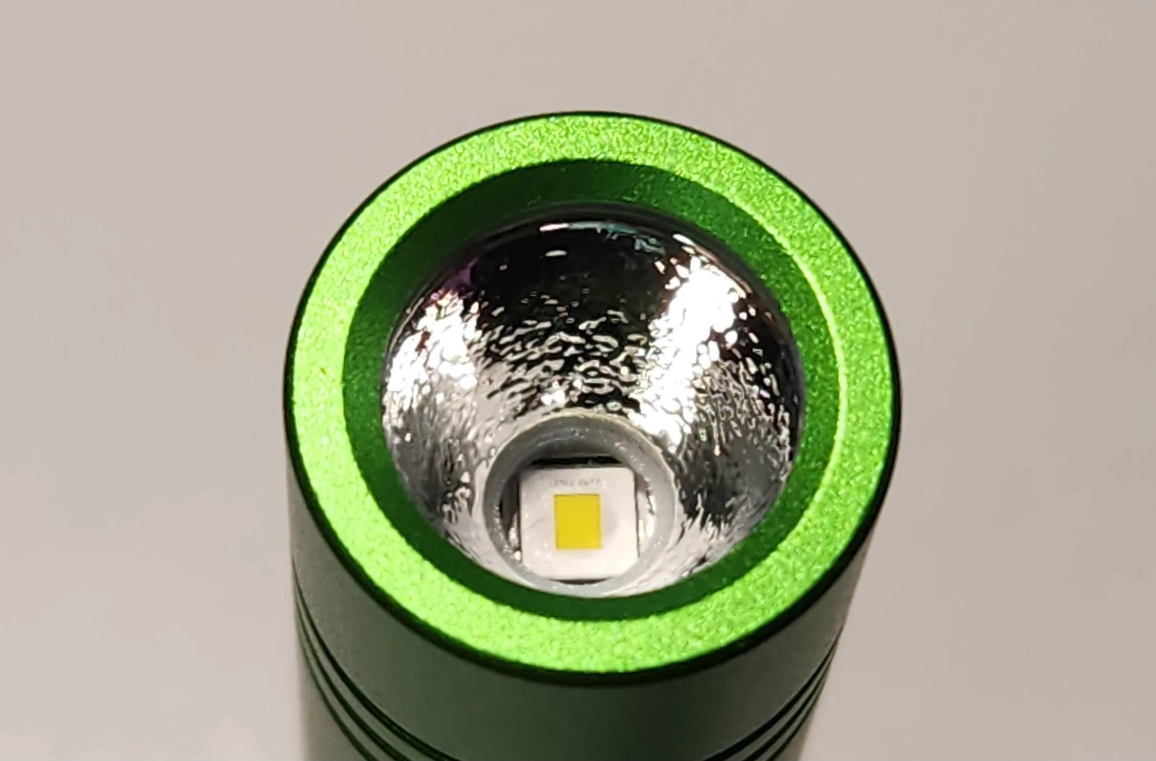 ReyLight Pineapple Mini Aluminum