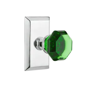 Studio Short Plate with Emerald Waldorf Knob in Bright Chrome