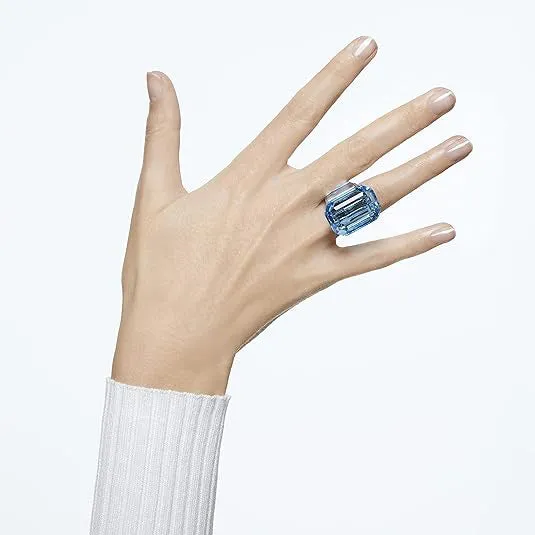 Swarovski Women's Blue Size 6 Lucent Cocktail Ring - 5607351