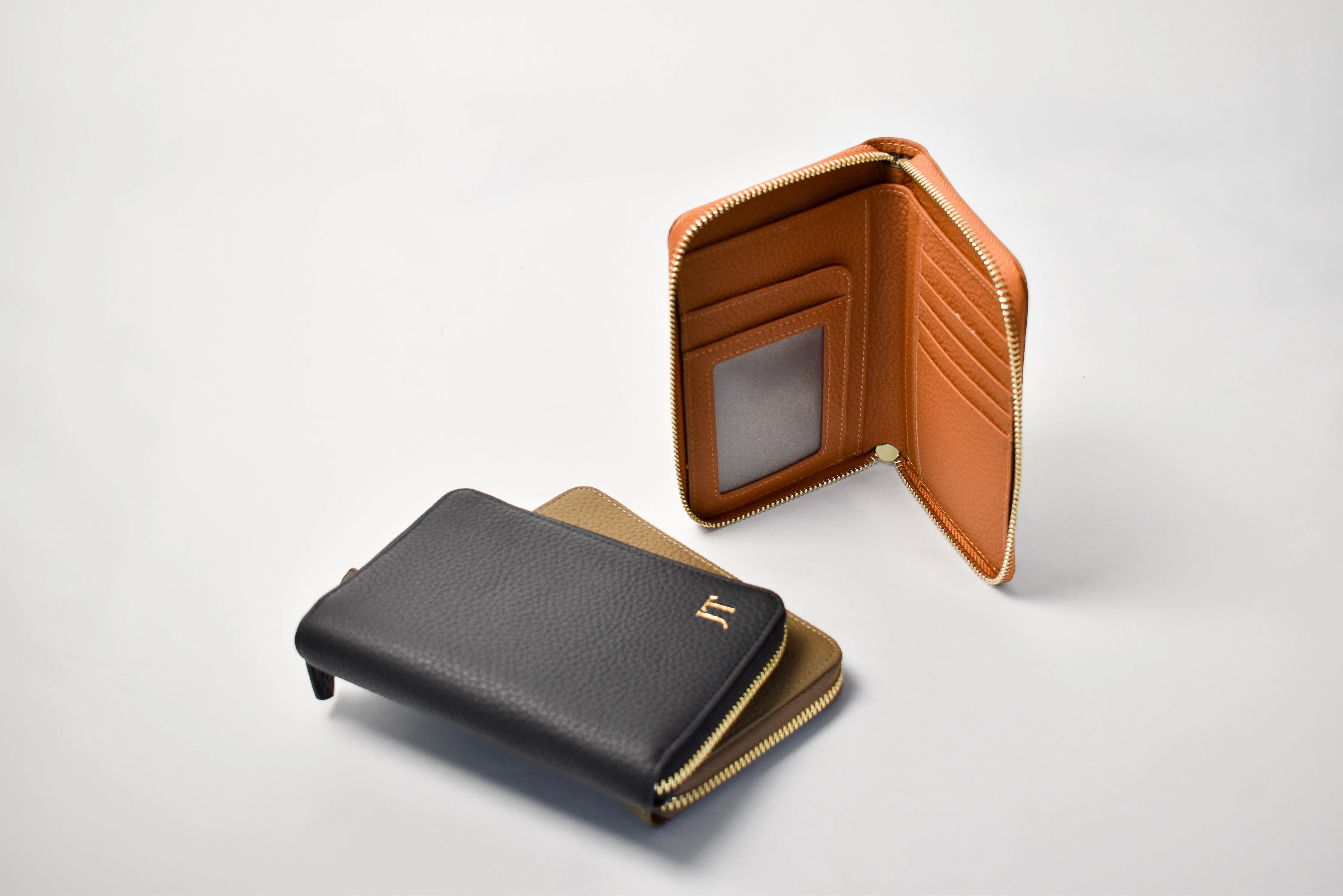 Travel & Everyday Wallet - Tan