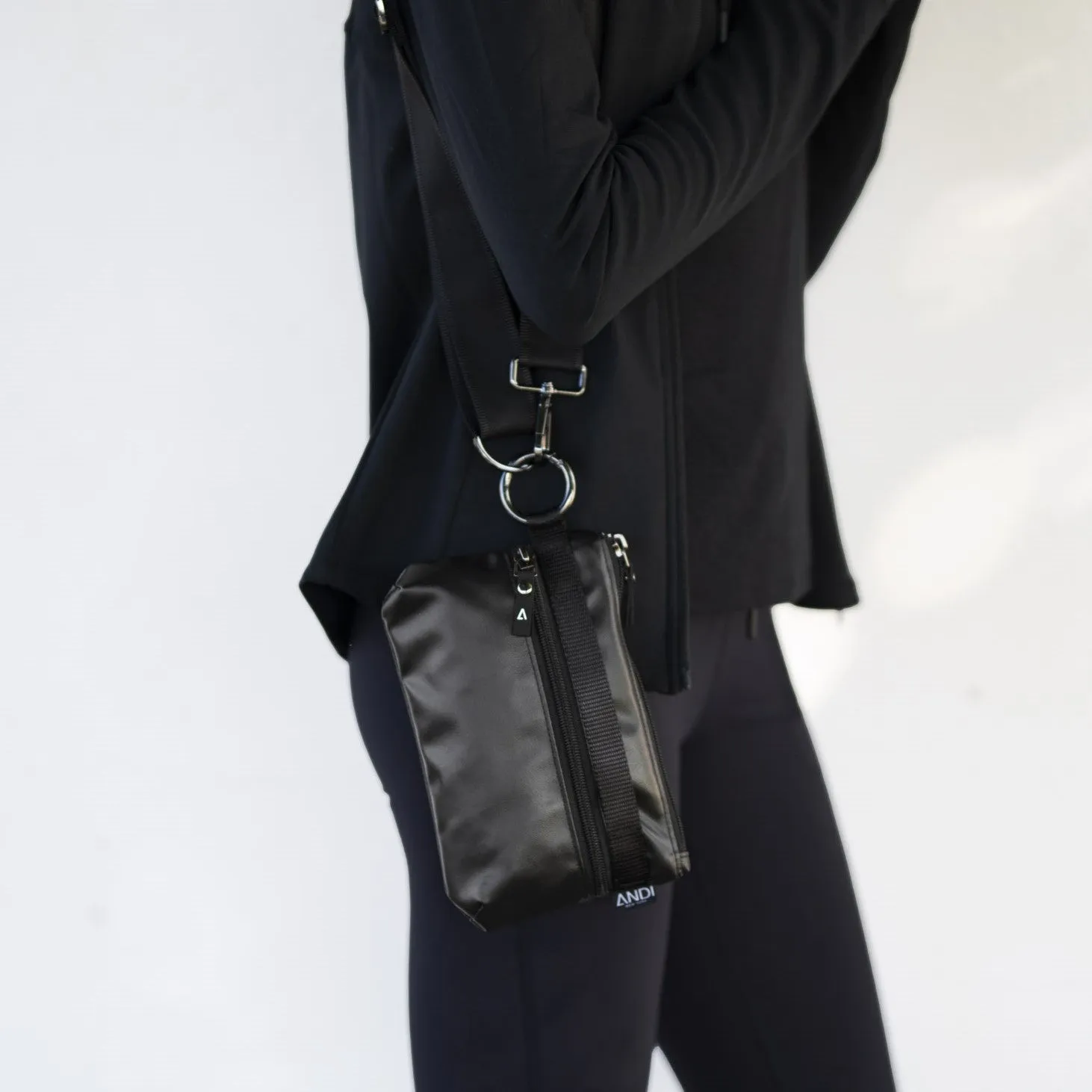 Urban Clutch - Onyx Un-Leather