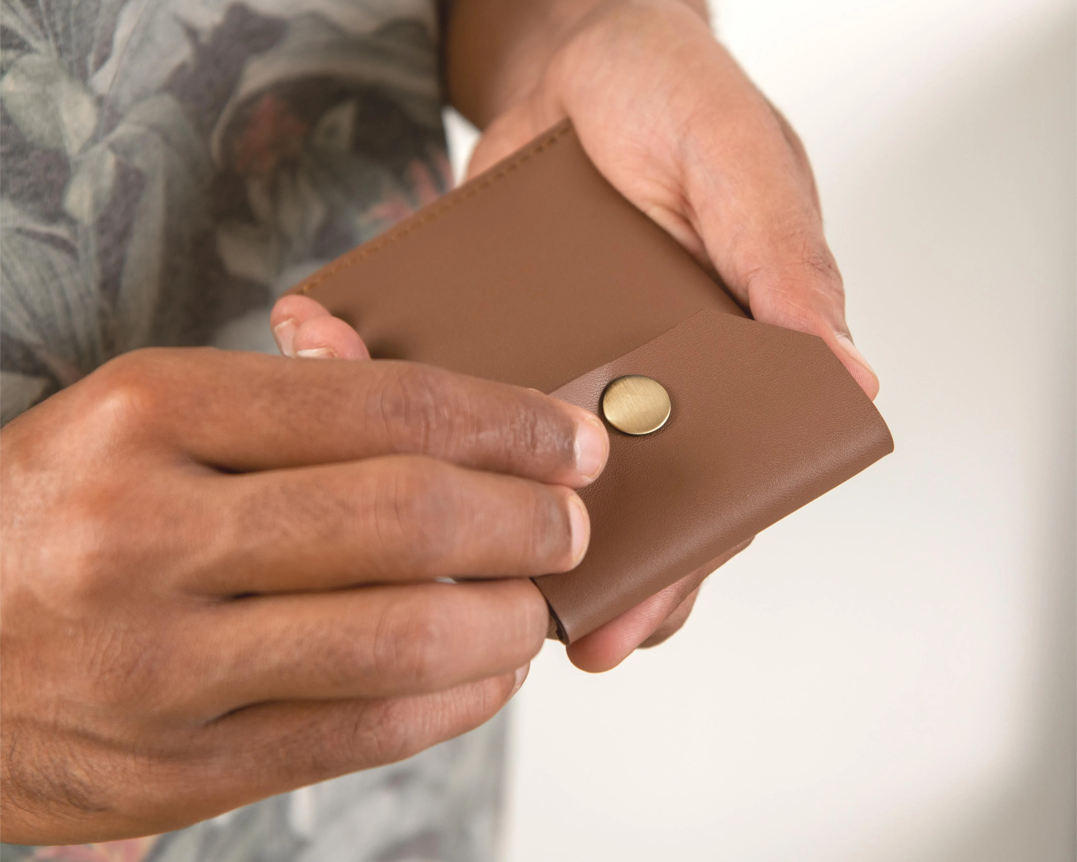 Wave Card   Coin Wallet - TAN